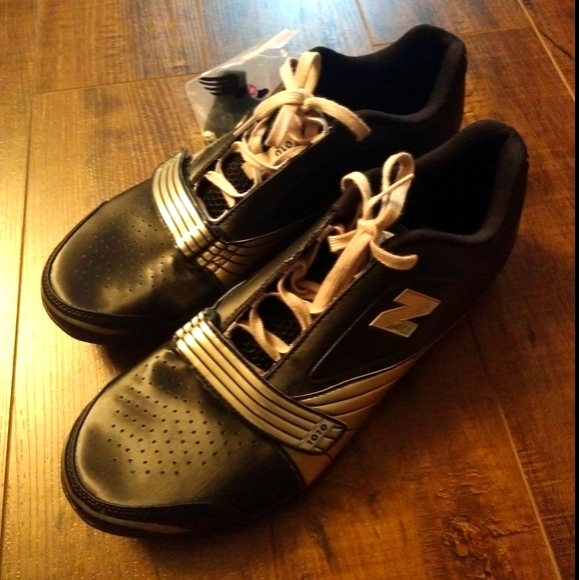 New Balance Cleats, size 12